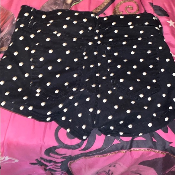 Shorts - Picture 2 of 2